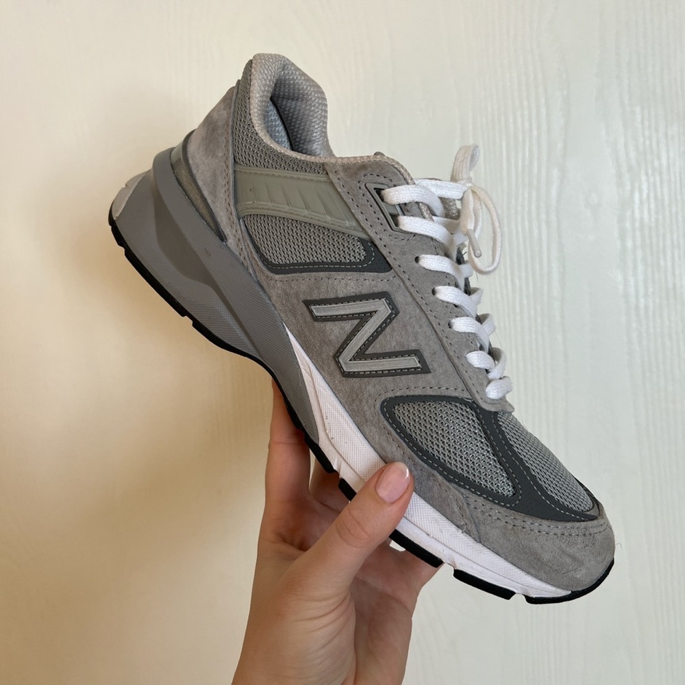 New balance 990v5